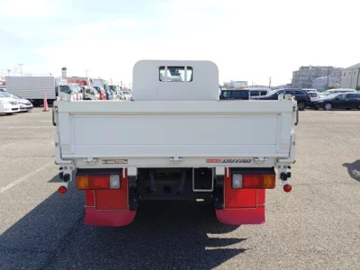 Hino DUTRO  с аукциона в Японии