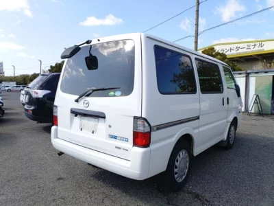 Mazda Bongo Van