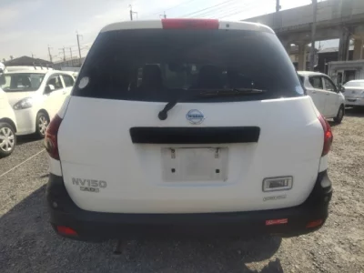 Nissan AD