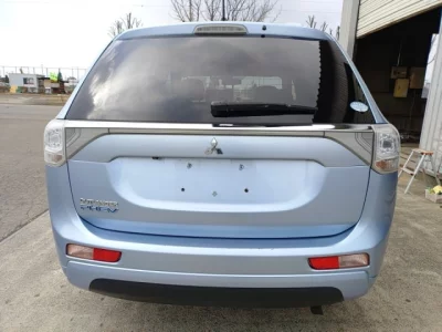 Mitsubishi OUTLANDER PHEV
