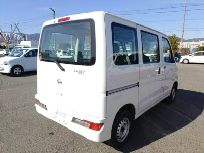 Daihatsu Hijet Cargo