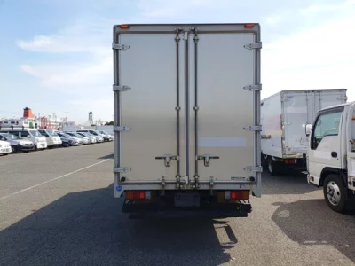 Hino DUTRO  с аукциона в Японии