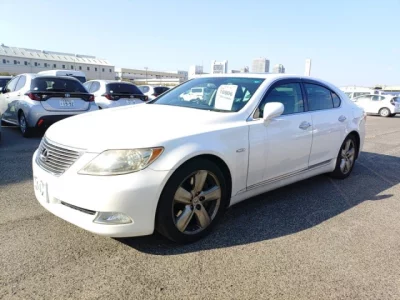 Lexus LS460L