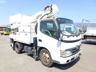 Hino DUTRO