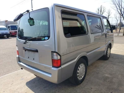 Mazda Bongo Van