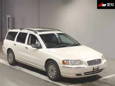 Volvo V70  с аукциона в Японии