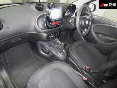 Smart FORFOUR  с аукциона в Японии
