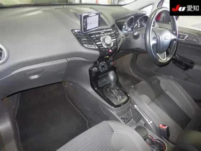 Ford FIESTA  с аукциона в Японии