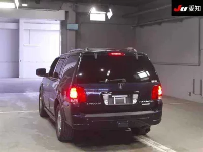 Lincoln NAVIGATOR
