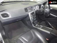 Volvo V60 лот № 103 оценка 3.5  с аукциона в Японии 2