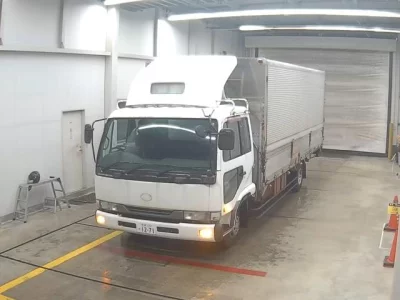 Nissan CONDOR
