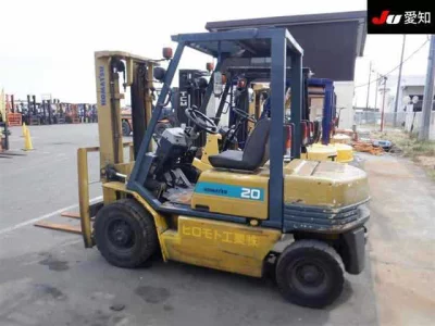KOMATSU FORKLIFT