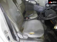 Hino DUTRO лот № 7014 оценка 3  с аукциона в Японии 5