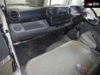 Hino DUTRO лот № 7014 оценка 3  с аукциона в Японии 2