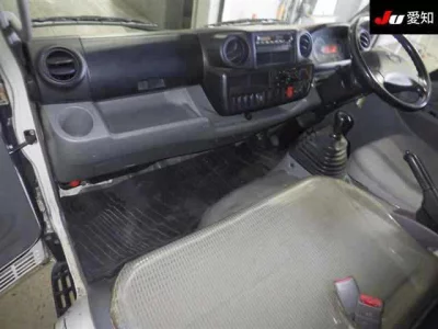 Hino DUTRO  с аукциона в Японии