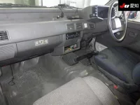 Isuzu FOSTER RODEO лот № 8002 оценка 3  с аукциона в Японии 2