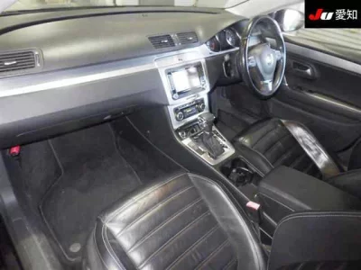 Volkswagen Passat  с аукциона в Японии