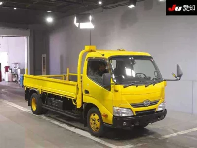 Hino DUTRO  с аукциона в Японии