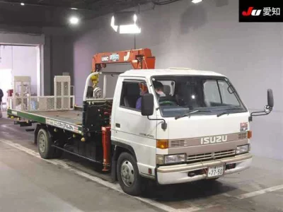 Isuzu Elf