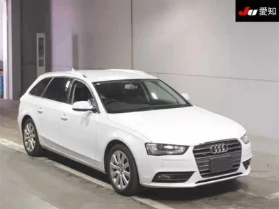 Audi A4  с аукциона в Японии