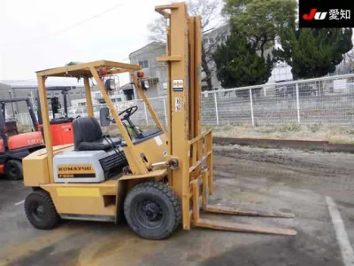 KOMATSU FORKLIFT