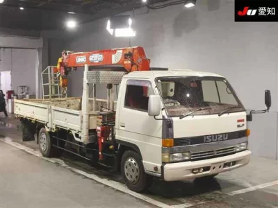 Isuzu Elf