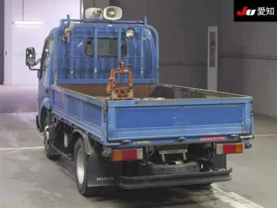 Hino DUTRO  с аукциона в Японии