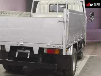 Hino DUTRO лот № 7111 оценка 3  с аукциона в Японии 7