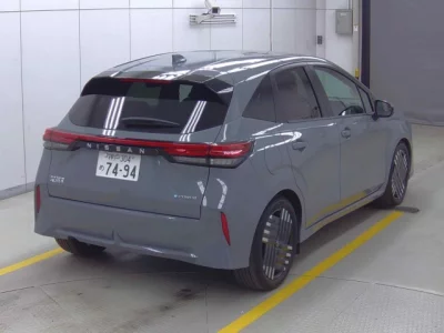 Nissan Aura