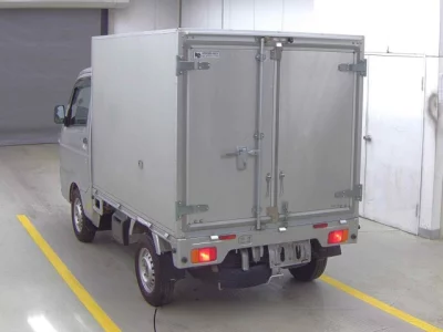 Nissan CLIPPER TRUCK  с аукциона в Японии