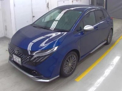 Nissan Aura