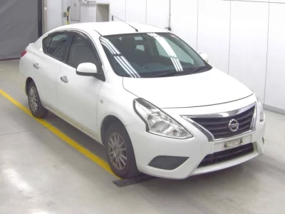Nissan Latio