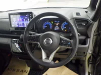 Nissan ROOX лот № 3001 оценка 4.5  с аукциона в Японии 4