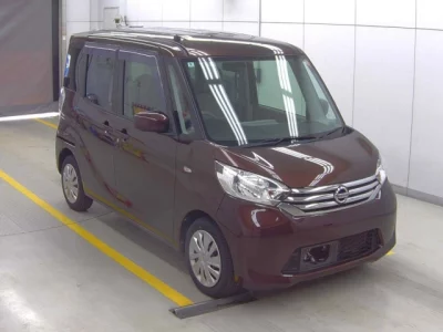 Nissan Dayz Roox