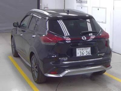 Nissan KICKS