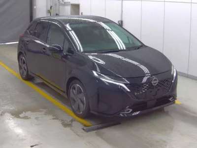 Nissan Aura
