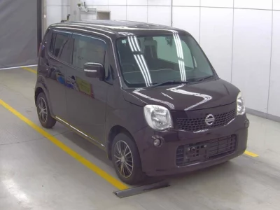 Nissan MOCO  с аукциона в Японии