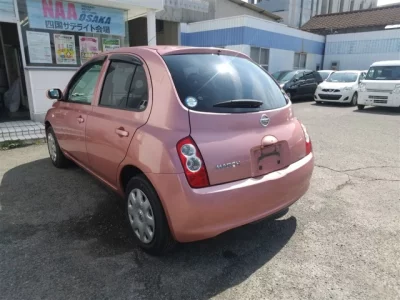 Nissan March
