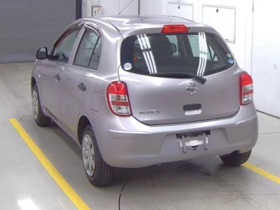 Nissan March