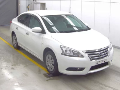 Nissan SYLPHY  с аукциона в Японии