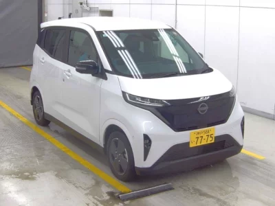 Nissan SAKURA