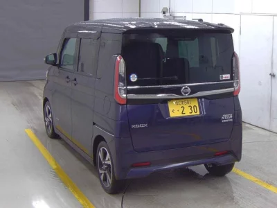 Nissan ROOX