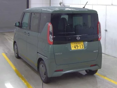 Nissan ROOX