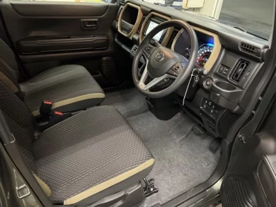 Mazda FLAIR CROSSOVER  с аукциона в Японии