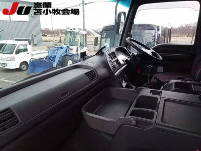 Isuzu GIGA  с аукциона в Японии