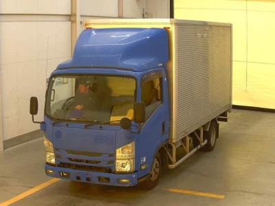 Isuzu Elf