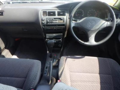 Toyota SPRINTER  с аукциона в Японии