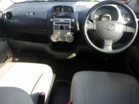 Toyota PASSO лот № 9204 оценка 3.5  с аукциона в Японии 2