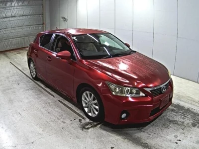 Lexus CT  с аукциона в Японии