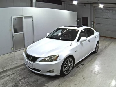 Lexus IS  с аукциона в Японии